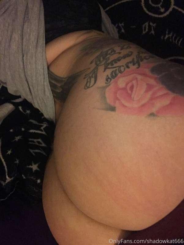 Wonder where these marks came from? 
Bad baby 😈 NEW CONTENT ..