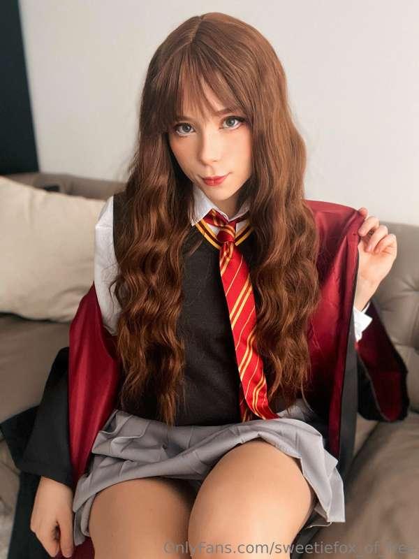 I need to tell you a secret... Sometimes I don't wear pantie..