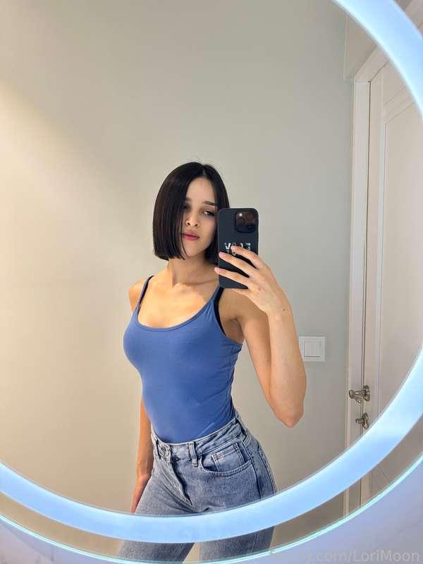 lorimoon image #1