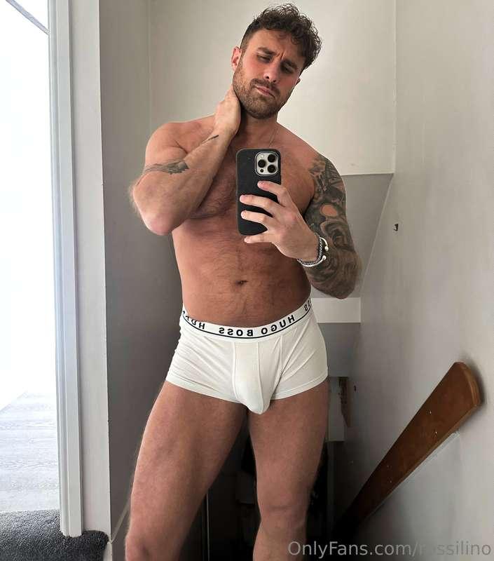 Would you like to see me do lives? 