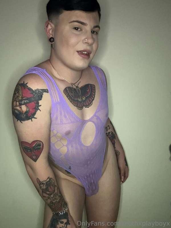 mothxplayboyx image #0
