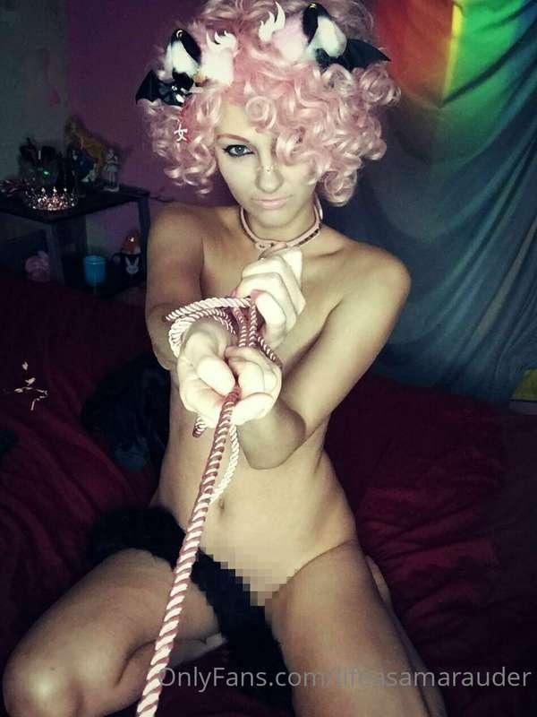 More from this shoot! Uncensored version still available.