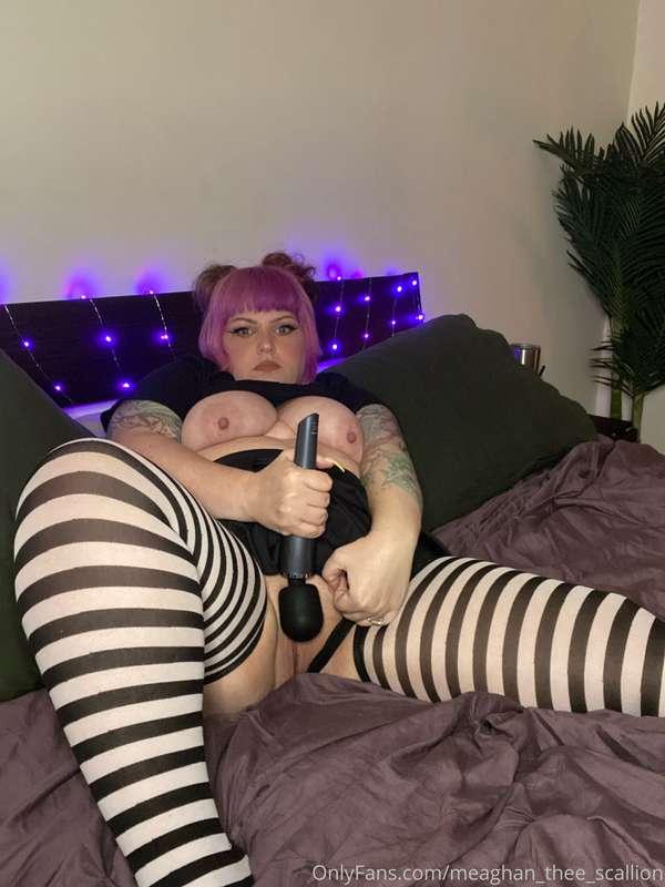 meaghan_thee_scallion image #3