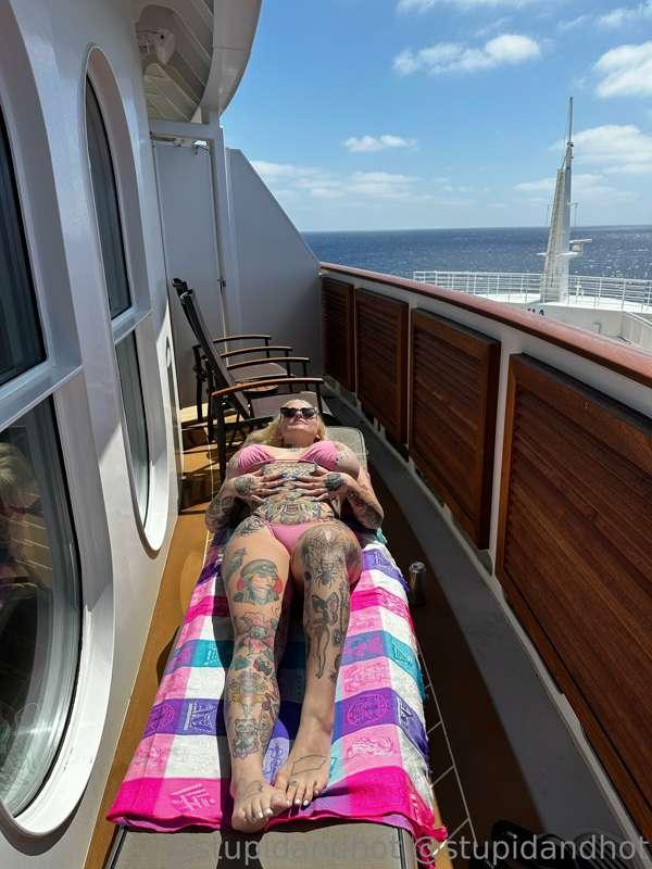 oops, free nip nop from the crooz 🤪