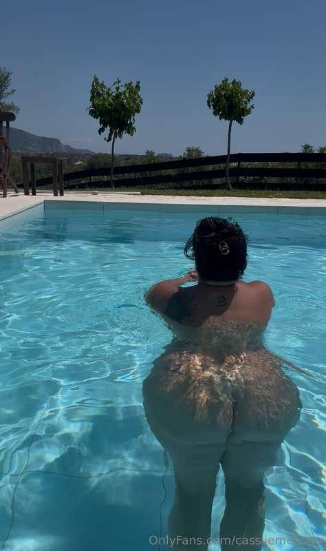 Been sending out all new content on my travels 😍😍 enjoy ❤️✈️