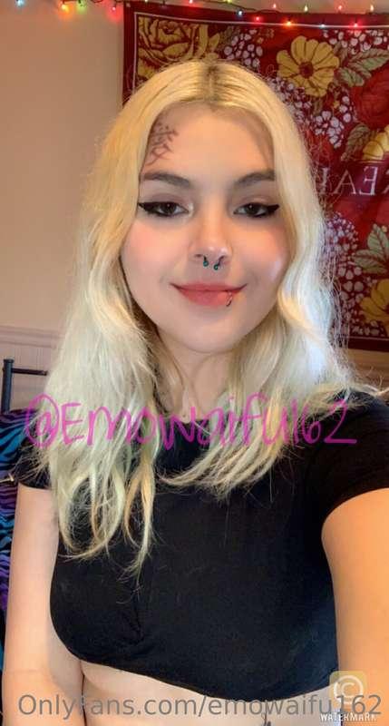 New hair colour! I’m blonde now. Do you like it? 😘 
Ny hårfa..