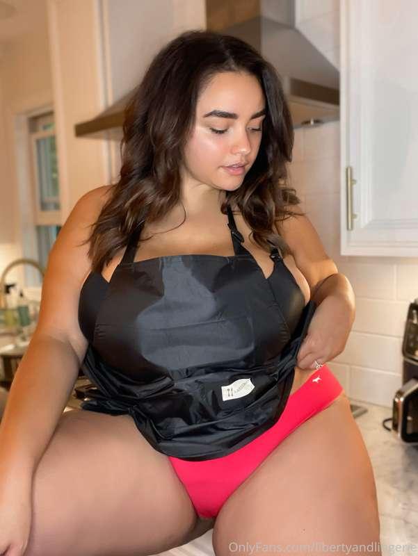 My **MOST POPULAR** photo set is on sale today!! They’re in ..
