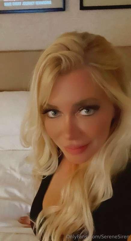Morning! The other day I was doing wrestling / catfight cust..