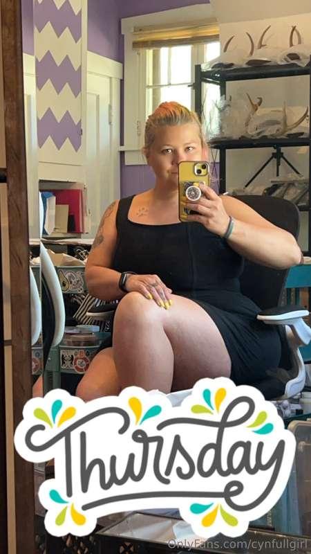 Thick thighs Thursday?? 😏