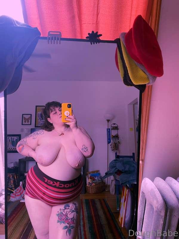 doughbabebbw image #0