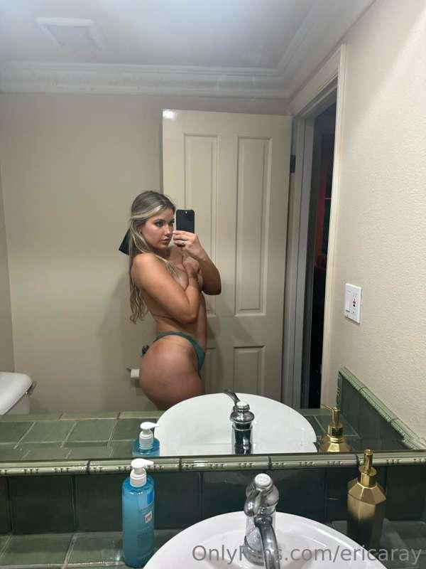 Blonde Bombshell