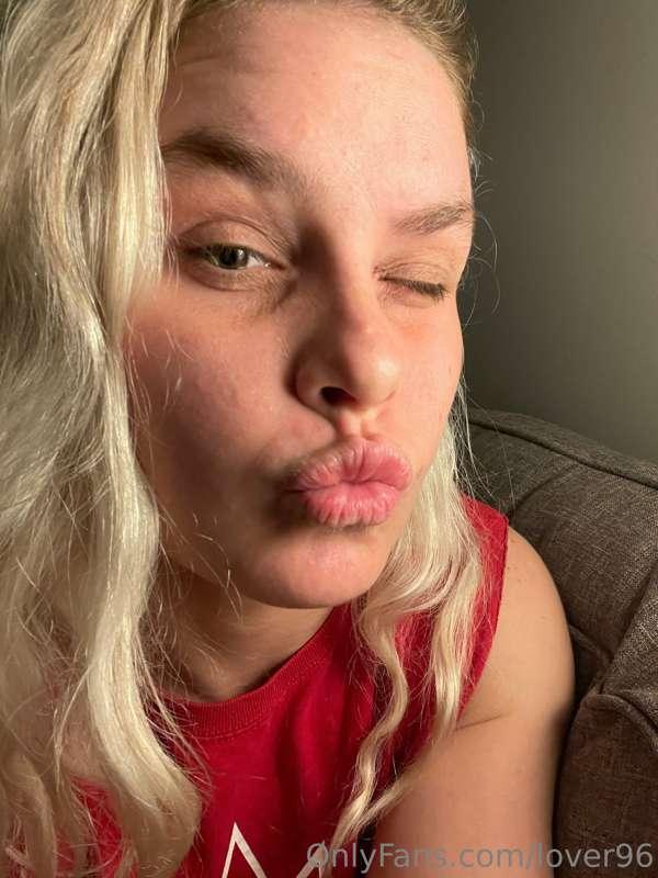 😘😘😘❤️Kc