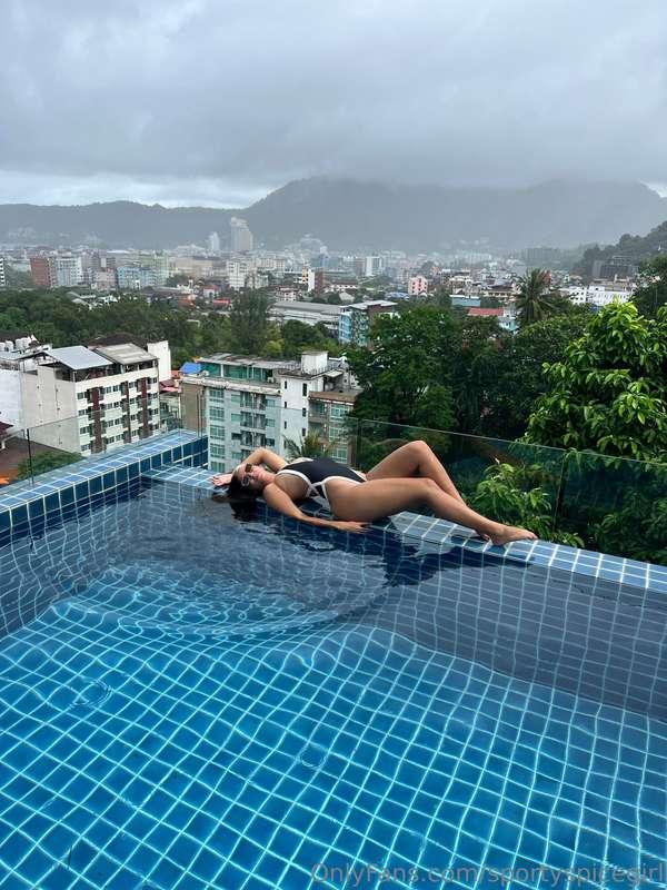 Like the view? 👀🌆