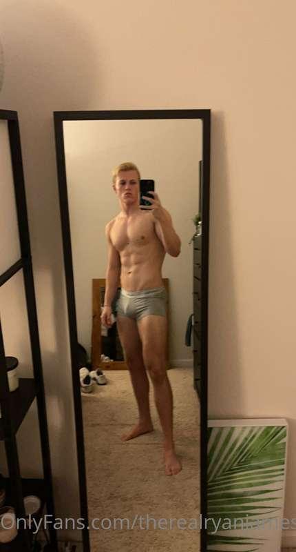 back to regularly scheduled program😉 hi to my new friends he..