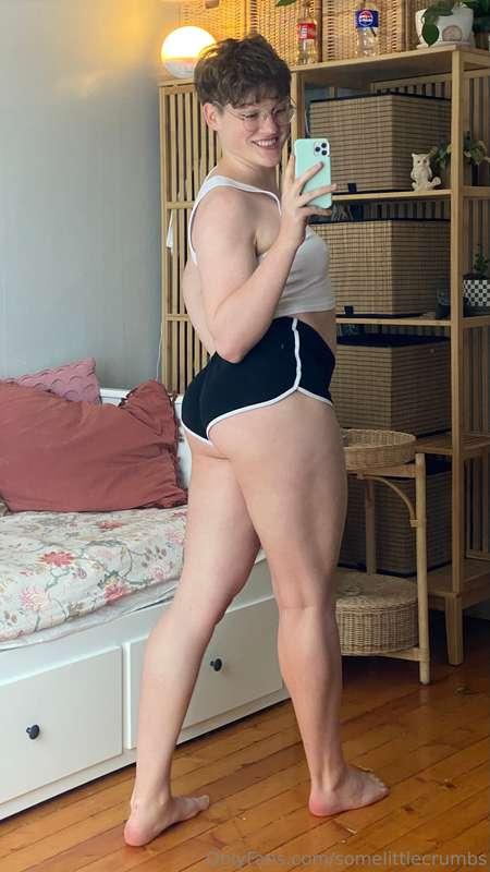 Post workout selfie dump! More anal coming tomorrow >:)