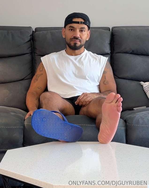Flip Flop fun with handsome @hairysalvi is yours NOW!https:/..