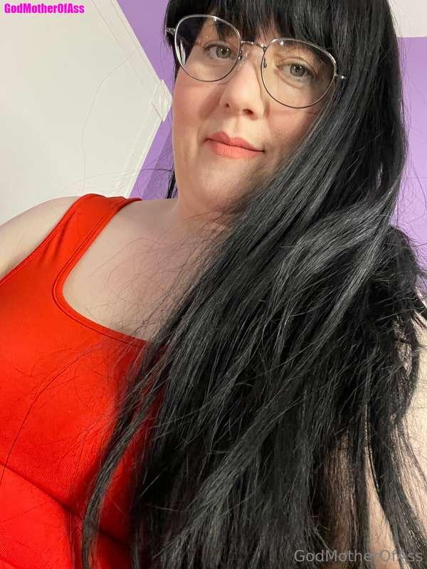 😎Good morning!  💜Hit me up for custom videos, pics, sexting,..