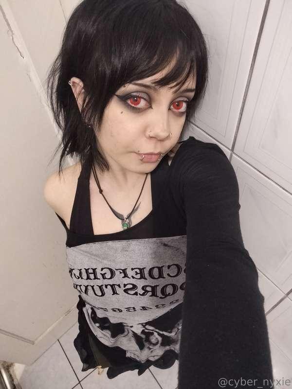 I bought red contact lenses for the first time 👁️🌹