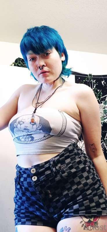 Hope yall havent missed me too much. 
I got new content drop..