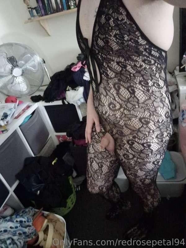 redrosepetal94 image #2