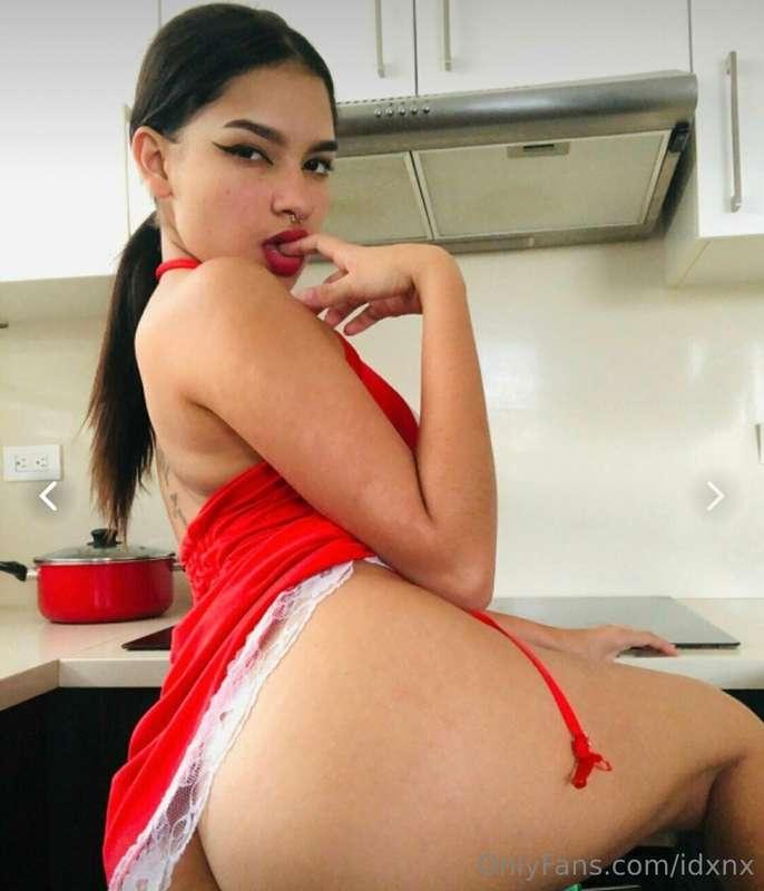 Me ayudas a cocinar hoy? ❤️🍒Pov (eres mi postre).....🔥