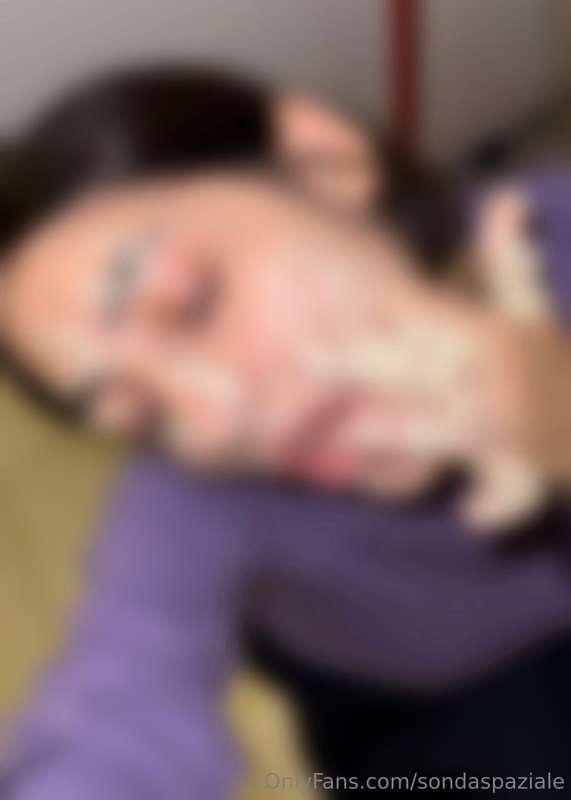 POV: stai cucinando una torta e ad un certo punto ti ritrovi..