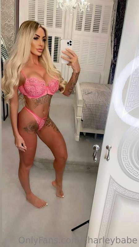 https://onlyfans.com/u286952099 

her ex rated content will ..