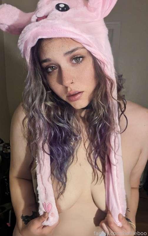 hollieboo image #0
