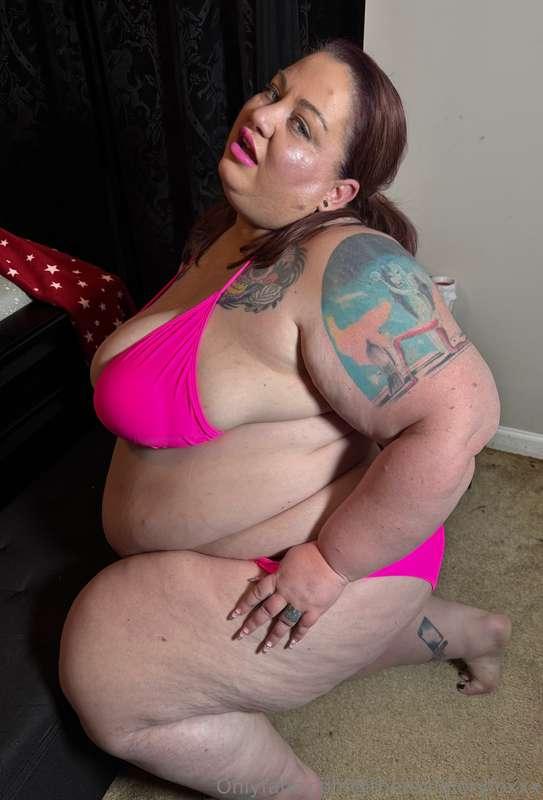 On my knees, wrapped in pink and just a little too tempting…..