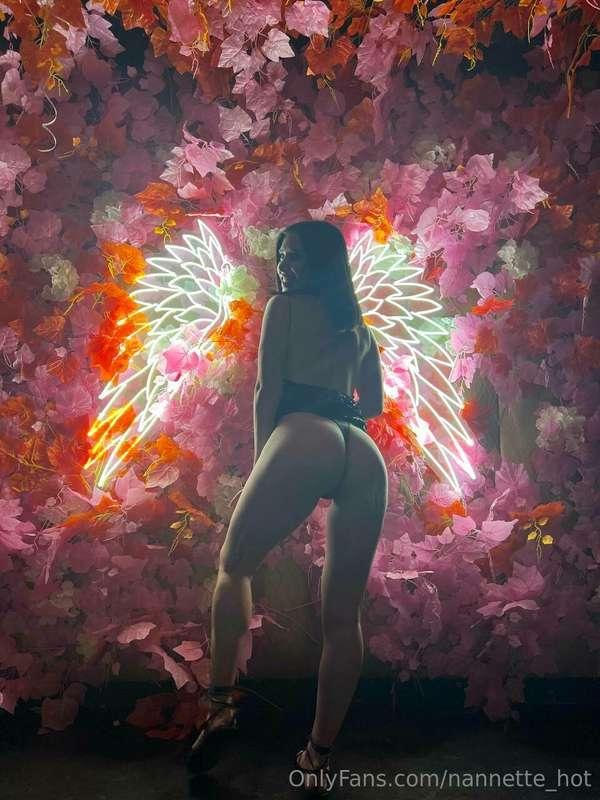 I love drive and new sensations... don't you? 😈