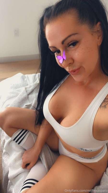 Good morning guys 
And happy 🐣🐰