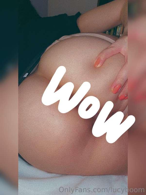 Send a tip of $5 or more and I'll send you close ups. The mo..