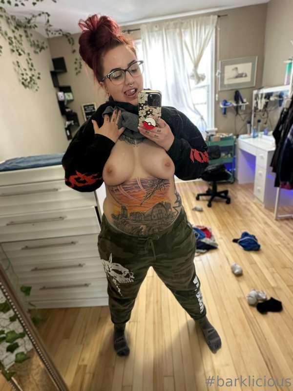 laundry day 🍒