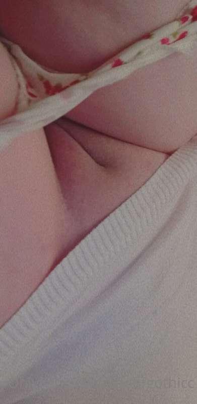 ceoofgothicc image #4