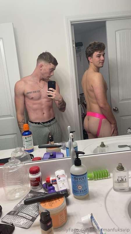 😂 message me collab ideas @southernhunkvip 