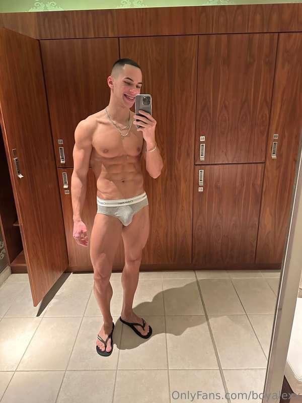 boyalexx image #7
