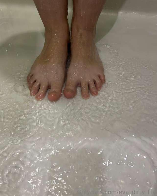 wet not only in the shower💦🫦