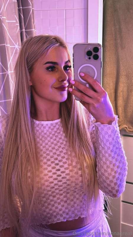 Every selfie is like a small conversation with you through t..