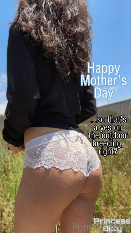 HAPPY MOTHER’S DAY 🥰🌷🌷🌷

…so is it my turn to get bred now? ..