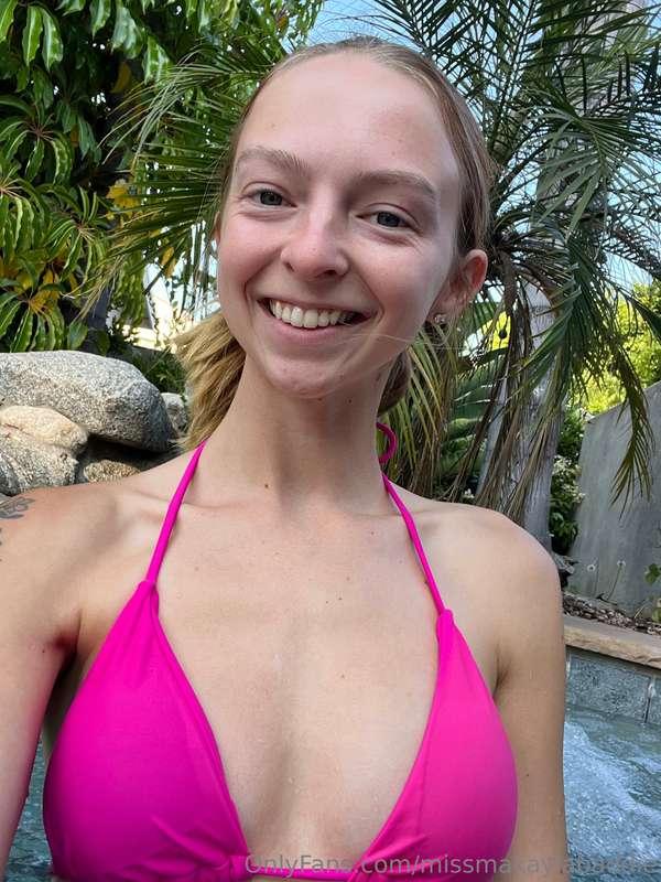 Hot tub fun❤️