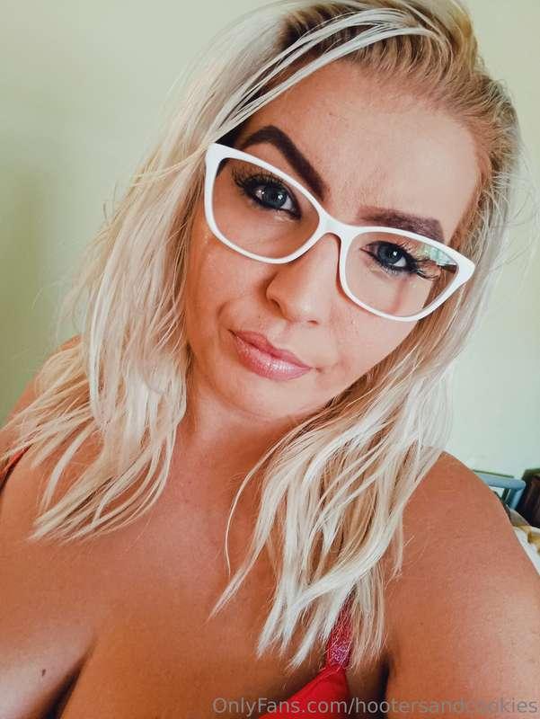 😎