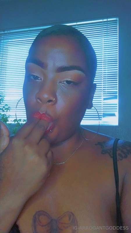 Would you kiss me after I've sucked your dick ?