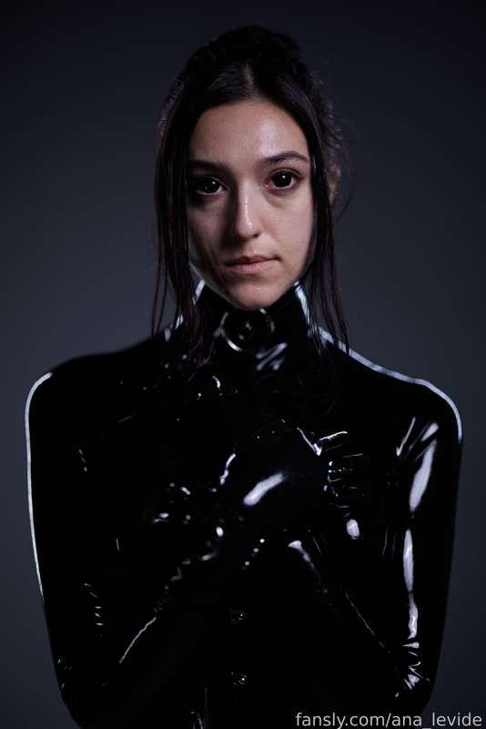 ana_levide image #321
