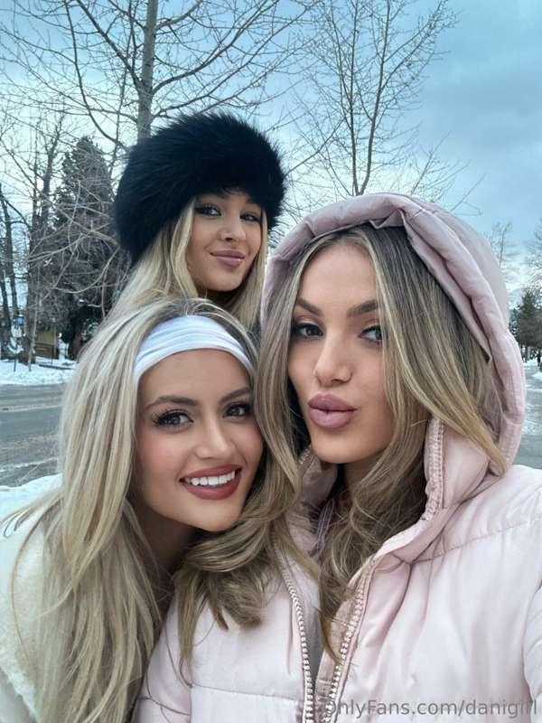 Blondes have more fun 👯‍♀️💗
@lilyhosea @bitesbabe