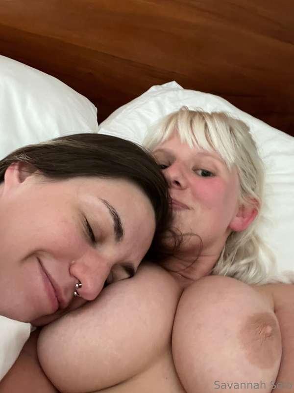 Amazing weekend at MomoCon and celebrating @purplehairedgf ’..