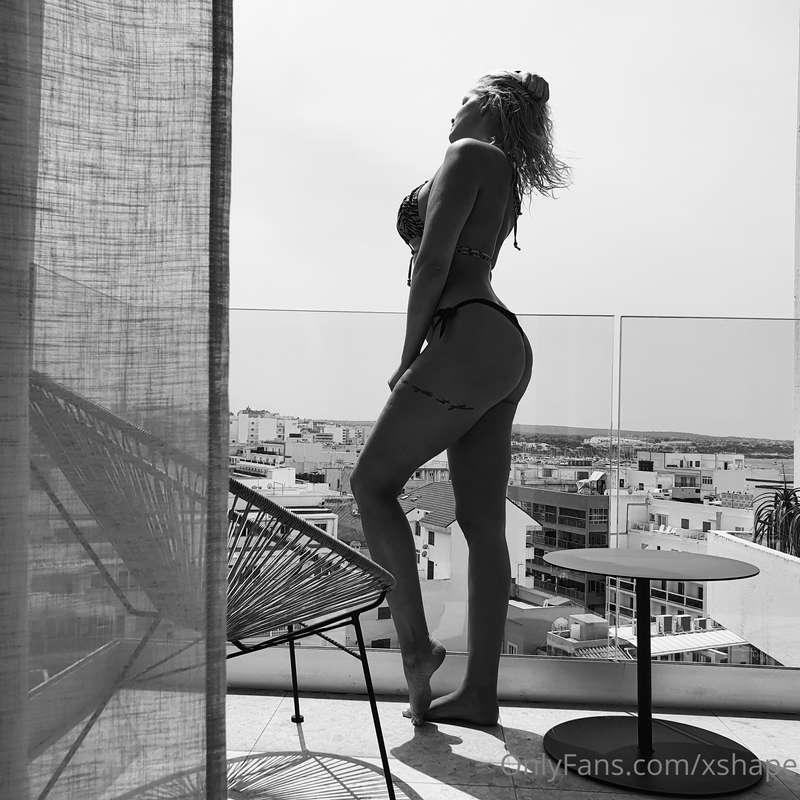 Longing for vacay 🌍✈☀️🔥