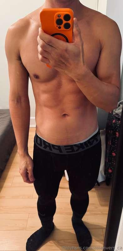 Tight, brief or thong? Which do you prefer? 