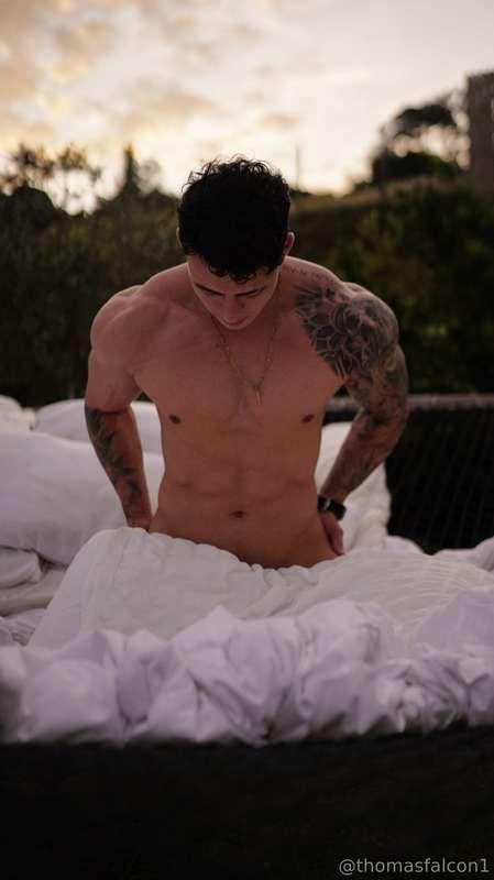 I want to feel the warmth of your excitement on my body 🤤🥴