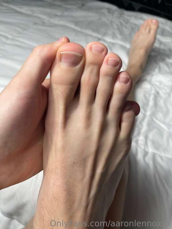 Do you have a foot fetish?🤨