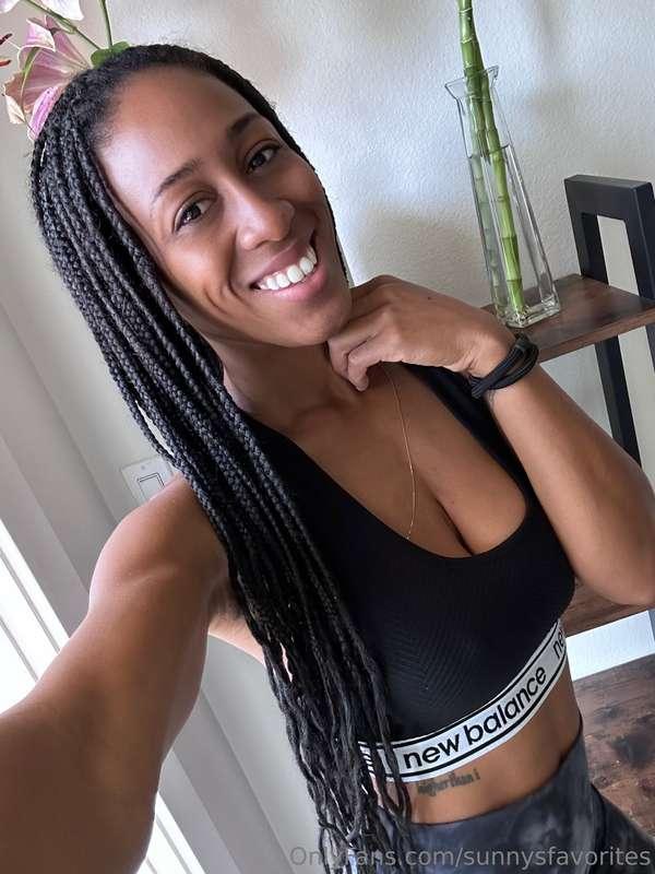 Get your sweat on today! Going for a hike 🥾 how are you stay..